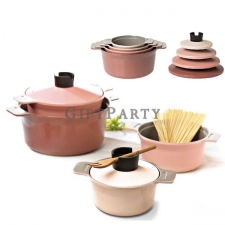 Russian doll series stacked soup pot