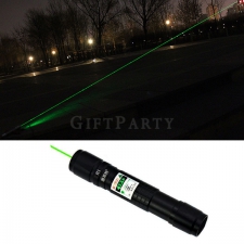 Long distance green light flashlight