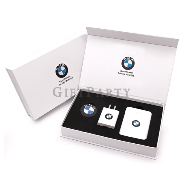 business luxury  giftbox set,企業禮盒商務禮盒行動電源,壁式充氣器,手機支架