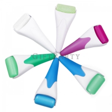 Facial skin cooling ice roller