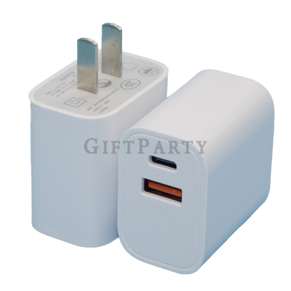 快充插頭推薦 / Fast Charging Adapter  PD快充組合 / PD Charger Set  30W USB-C充電器 / 30W USB-C Charger  旅行充電器推薦 /